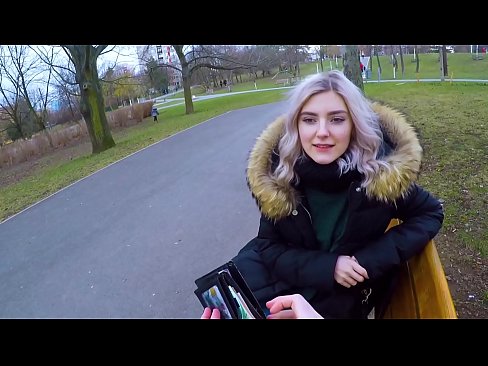 ❤️ Už pinigus nuryja karštą nepažįstamojo spermą - blowjob in the park by Eva Elfie Rusų porno prie porno lt.hentaibar-com.ru ❌❤